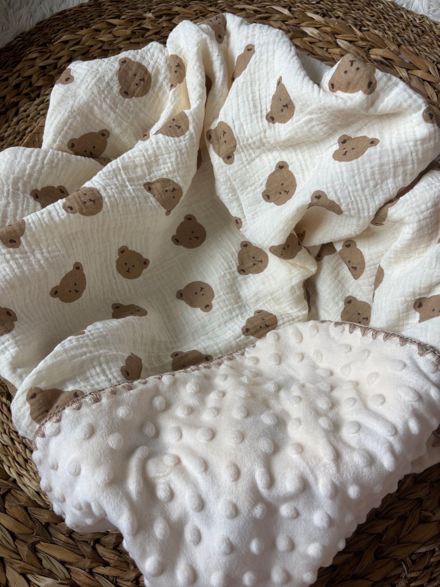 Couverture Nounours Douillet