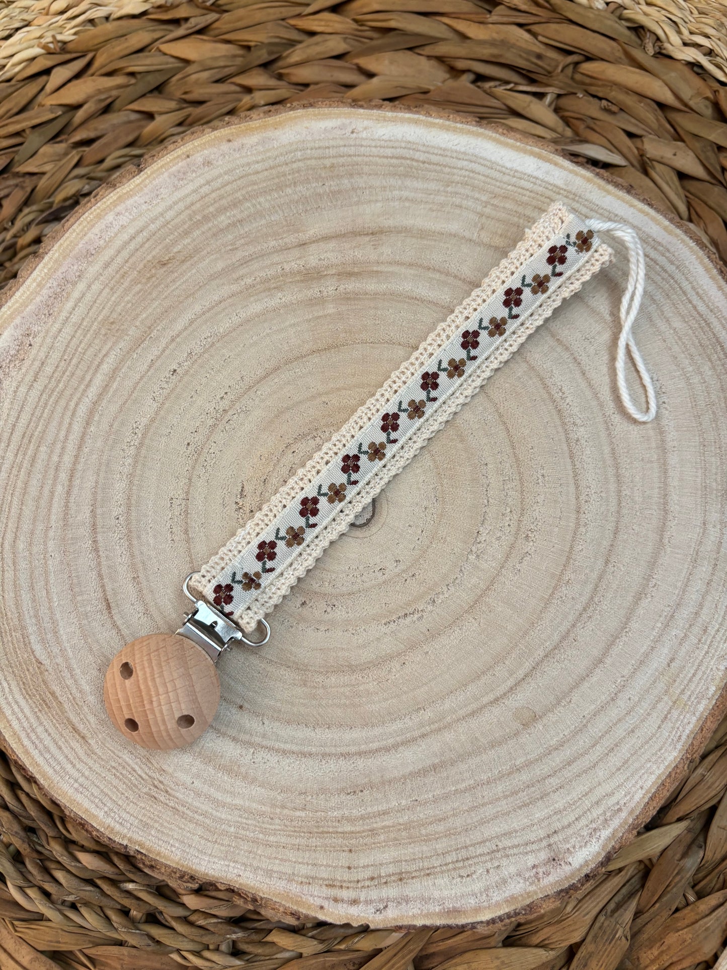 Attache-tétine en bois & ruban jacquard