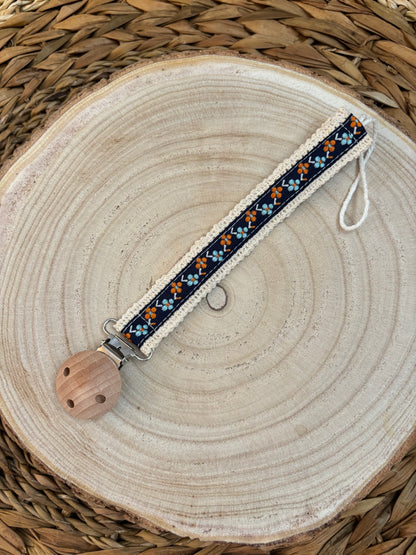 Attache-tétine en bois & ruban jacquard