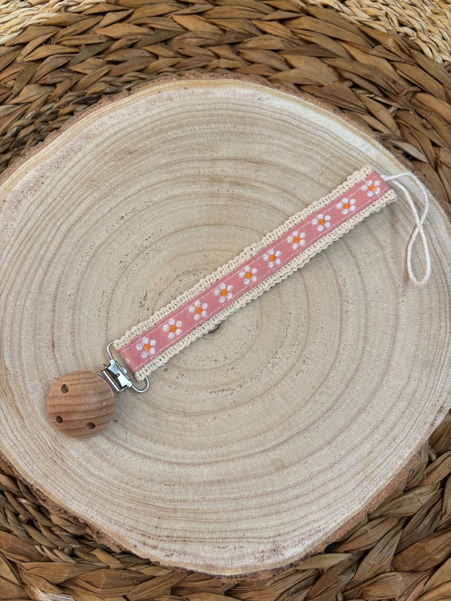 Attache-tétine en bois & ruban jacquard